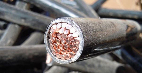 Преимущества и области применения кабелей в свинцовой оболочке